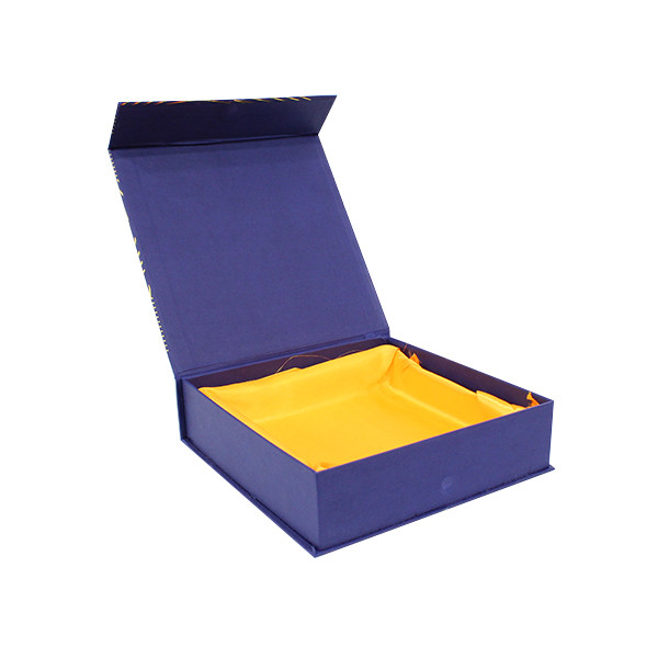 Hot Stamping Luxury Custom Eyelash Boxes