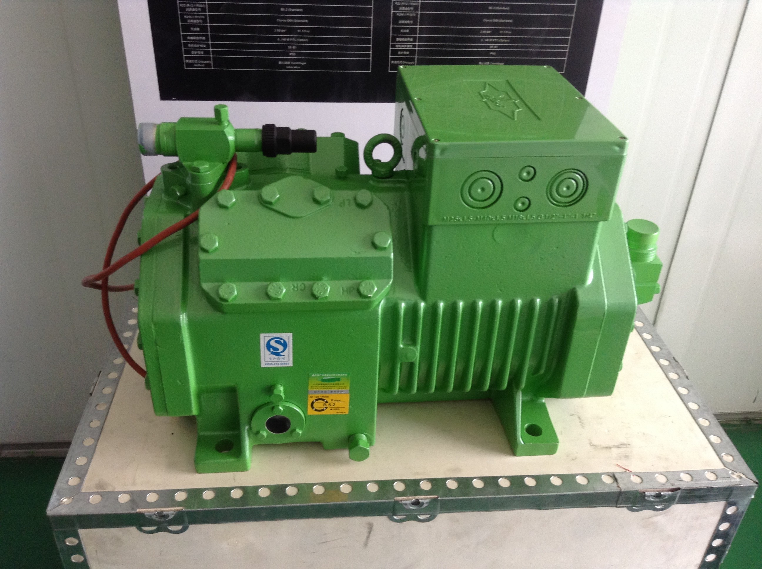 2JES-07Y-2JC-07.2Y 0.7hp Semi Hermetic refrigeration Compressor For Cold Room Condenser