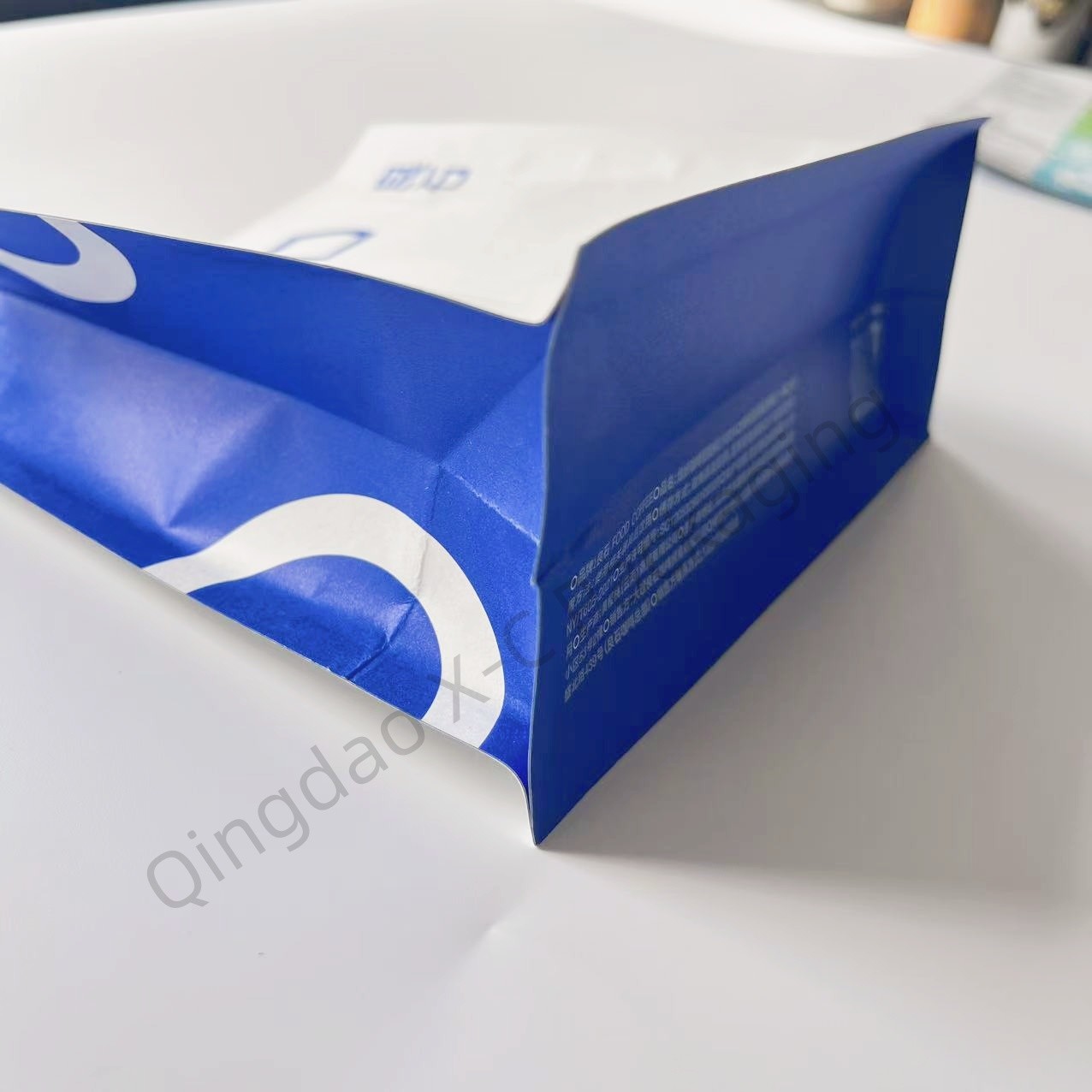 Custom Eight Side Sealing Flat Bottom Coffee Bean Packaging Bags 250g Sizes Valve Zipper Aluminum Foil Coffee Packaging