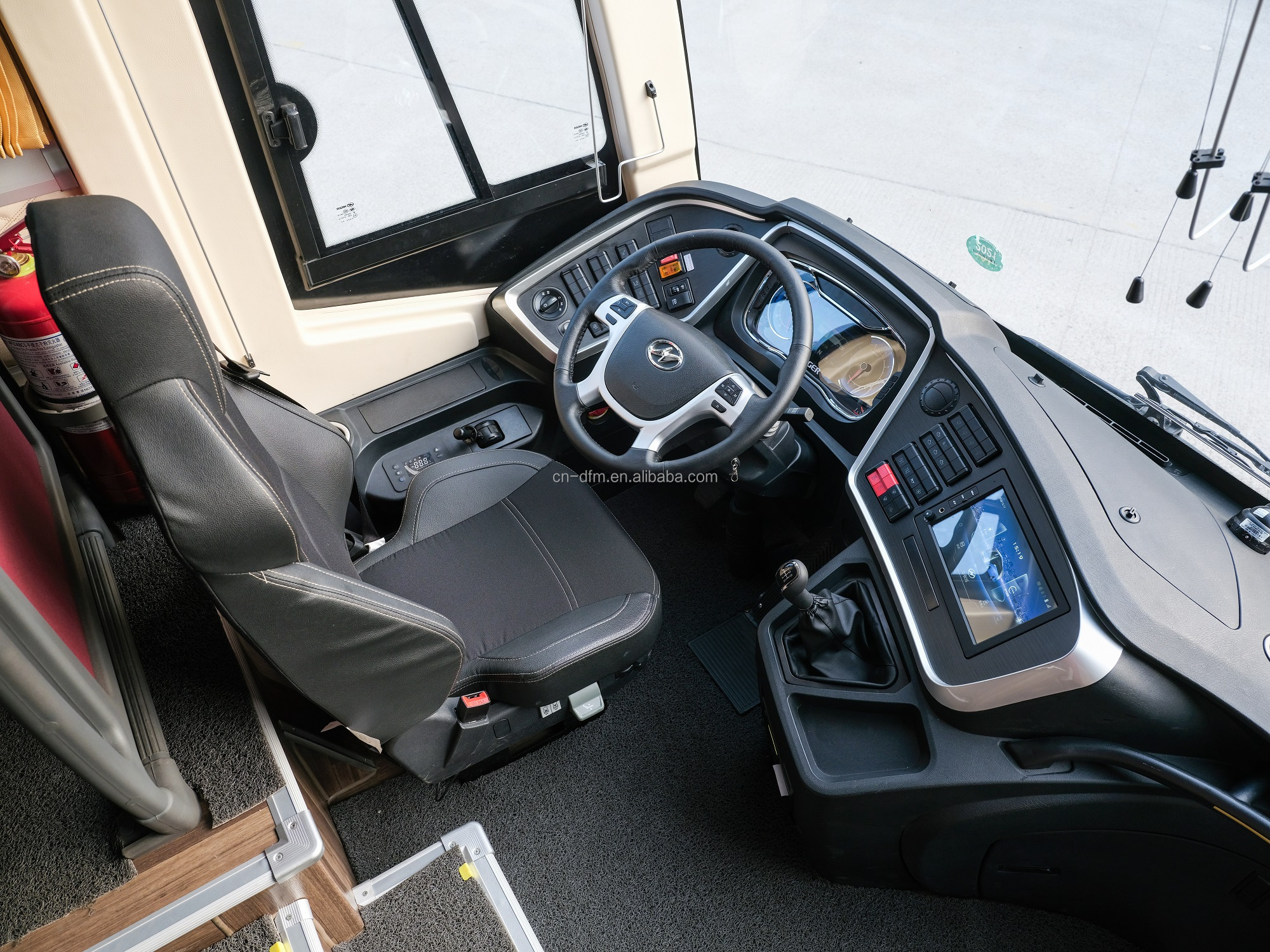 Higer Bus 12m Luxury Coach Bus with 51 1 1 Seats at Affordable