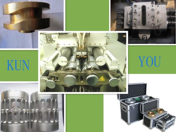 Stinless Steel Soft Capsule Making Machine , Compact Automatic Capsule Filling