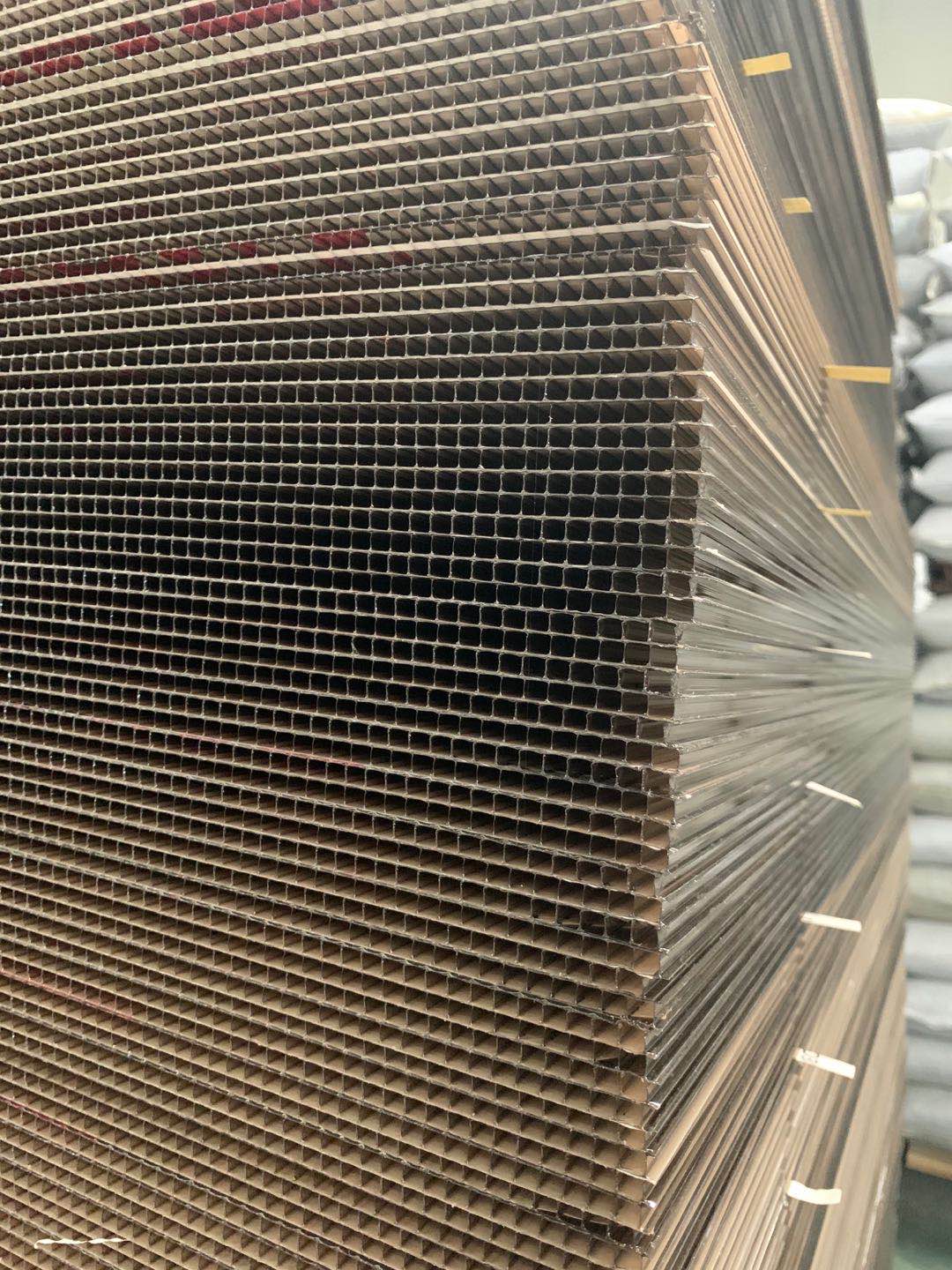 Easy Installation Bonal Greenhouse PC Polycarbonate Hollow Sheet