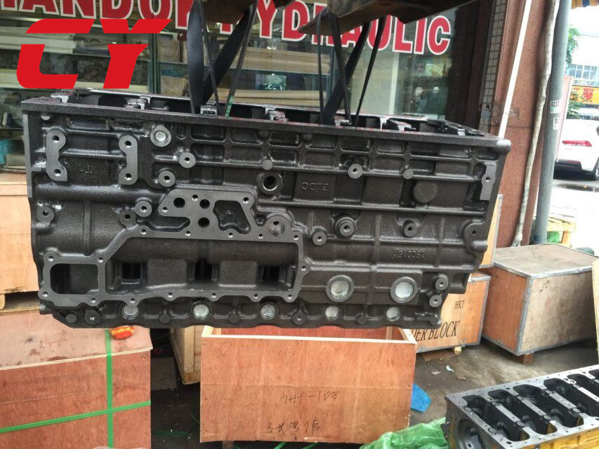 ME994127 Diesel Engine Cylinder Block For 6D34 SK200 - 6