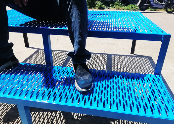 3.66m Length Perforated Metal Plate Diamond Roof Walkway
