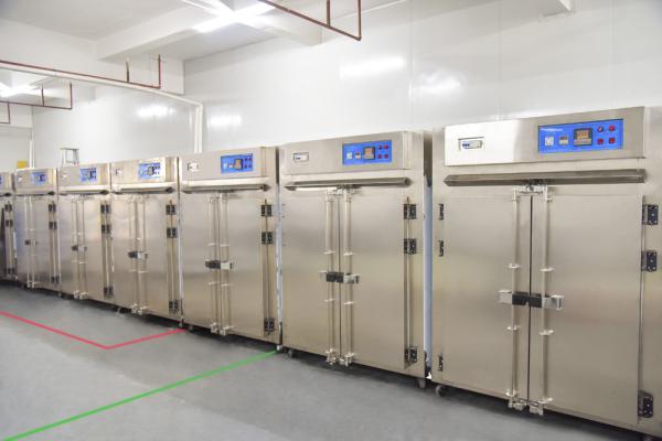 LIYI 500C Industrial Drying Oven Safety Helmets Pretreatment Electric Blast