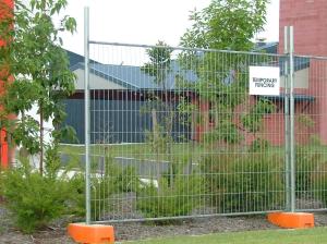 China 75*75mm Hot Dip Galvanized Temporary Security Fencing on sale