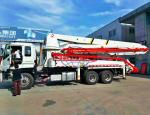 6x4 HOWO Cement Boom Truck , 37 / 39 Meter Boom Height Cement Pump Truck