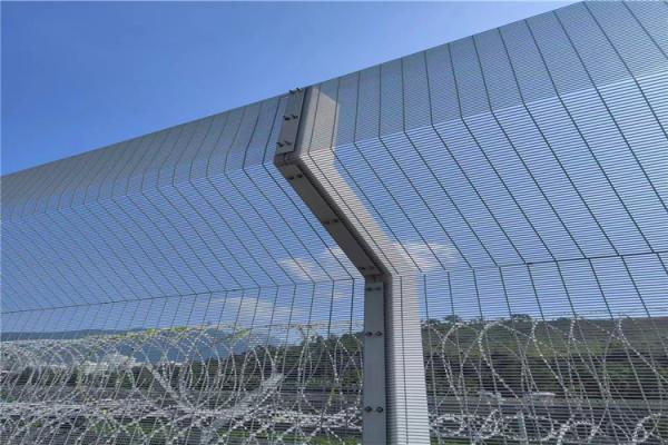 80x80mm Post Size 358 Anti Climb Fence Q235 Galvanized Steel Low Carbon Steel