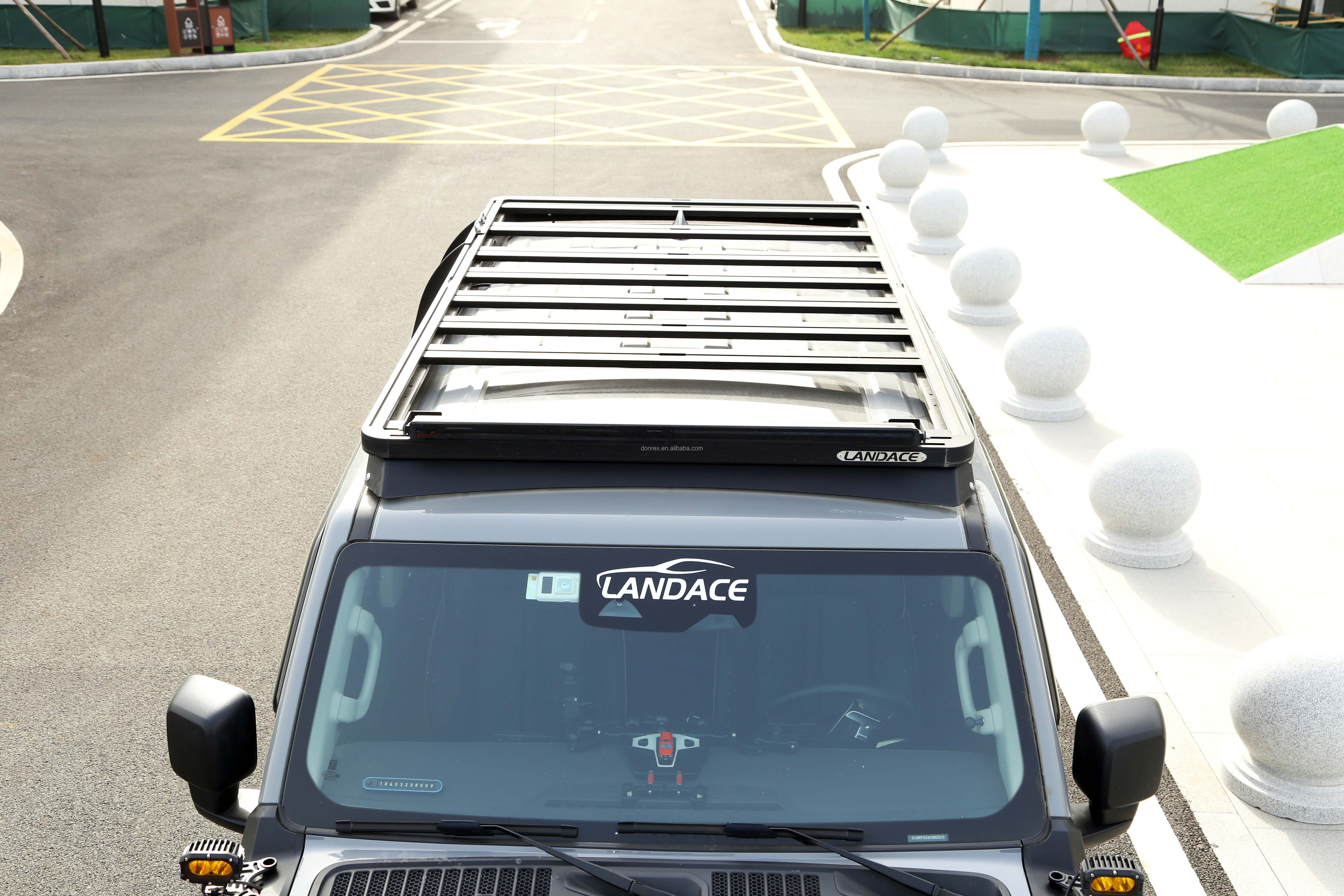 SS304 Backbone Mounting 4X4 Tank 300 Accessories Aluminum Alloy Low Profile Roof Rail Basket Cargo Car Roof Racks for GWM