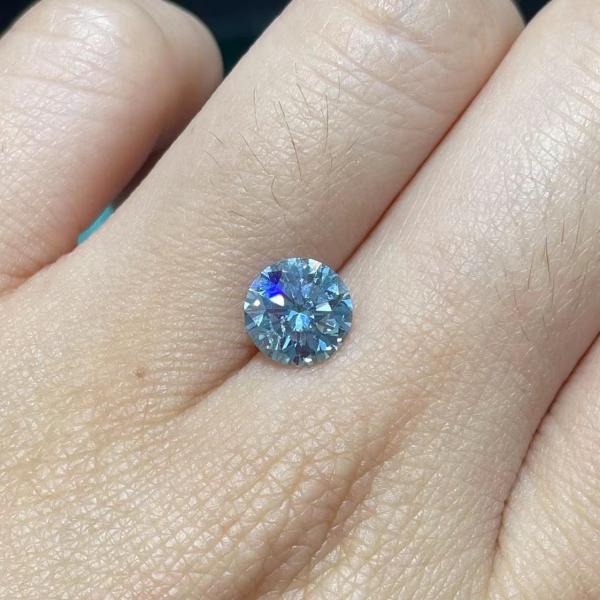 1.55ct Polished Lab Made Blue Diamonds Symmetrical Cultivation Round Cut