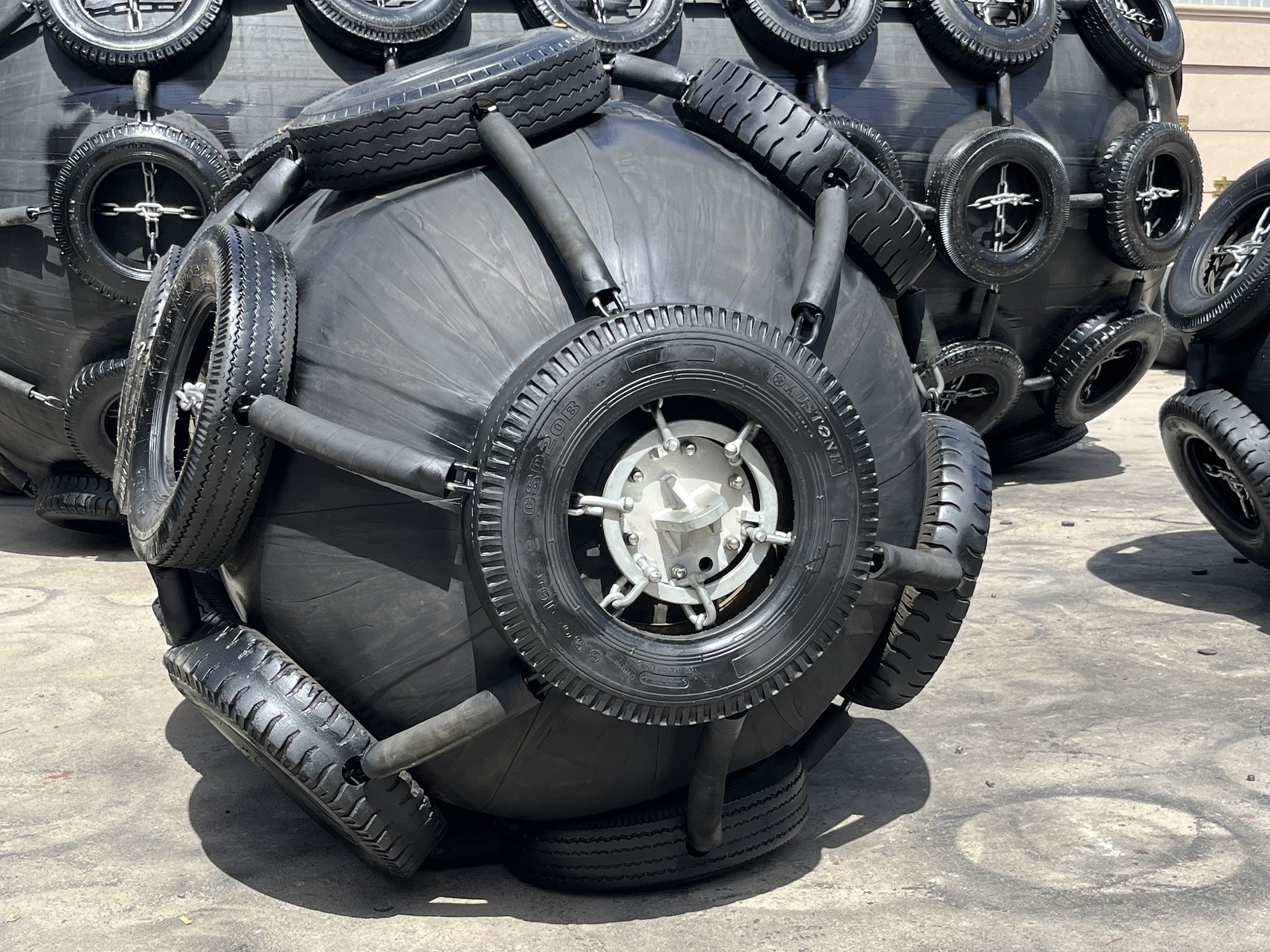2 Year Warranty Customized High Performance Rubber Marine Pneumatic Fender