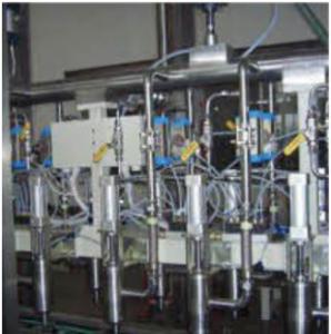 Quality Fully Automatic Straight Line Liquid Filling Machine wholesale