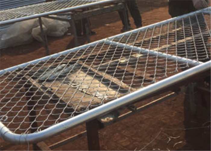 Galvanized Metal Adjustable Single Walk Through 6ft Chain Link Gate