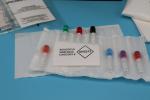 White Plastic 95kPa Serum Tubes Blood Collection Latex Free Tourniquet