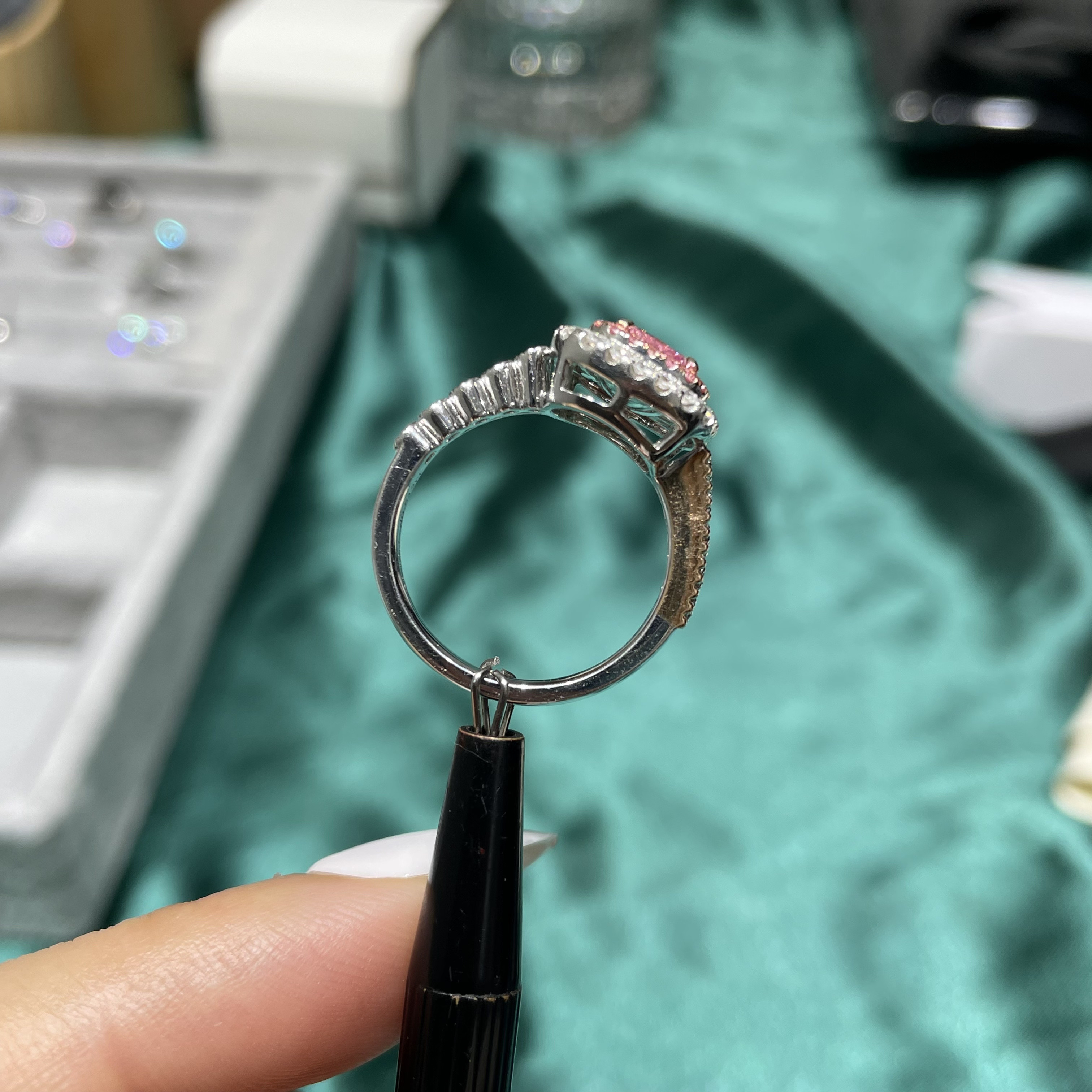 ZKZ Diamonds 1ct Lab Created Pink Diamond Engagement Rings Cushion Cut