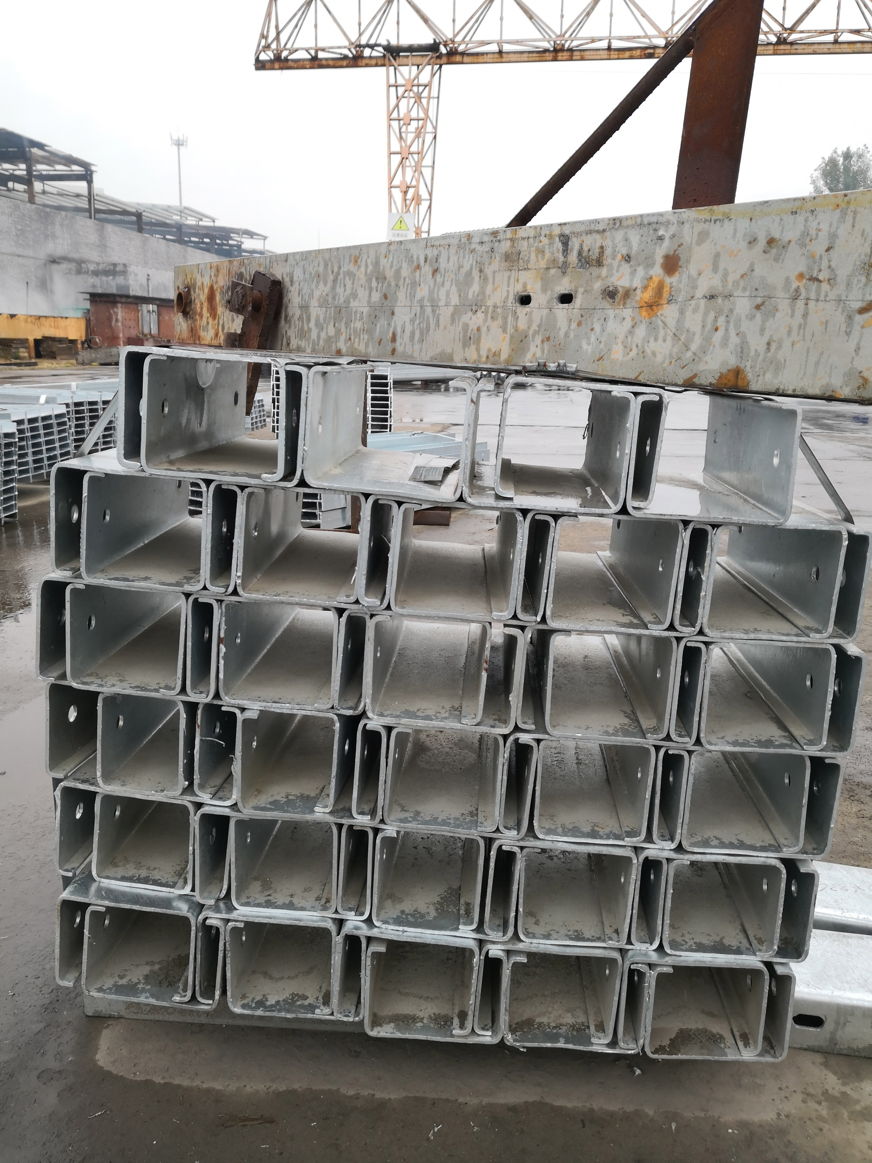 Q235 Q345 Aashto M180 Highway Hot-dip Galvanized Corrugated Beam Guardrail Spacer
