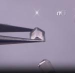 Colorless mono CVD Lab Grown Diamonds Single Crystal Optical Prism 2x2x1mm