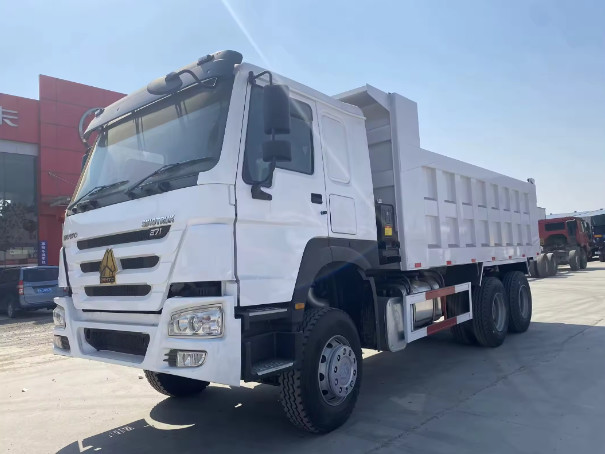 SINOTRUK howo 371hp 400hp new dump truck heavy duty 6x4 tipper truck with lower price