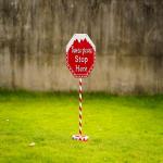 Outdoor Metal Christmas Decoration Handcrafted Christmas Sign Ornaments Standing