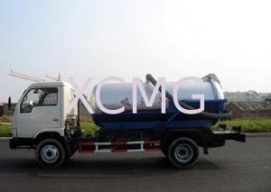 Quality Self-Flow Emission Special Purpose Vehicles , Septic Pump Truck For Transporting Feces &amp; Sludge &amp; Screes wholesale