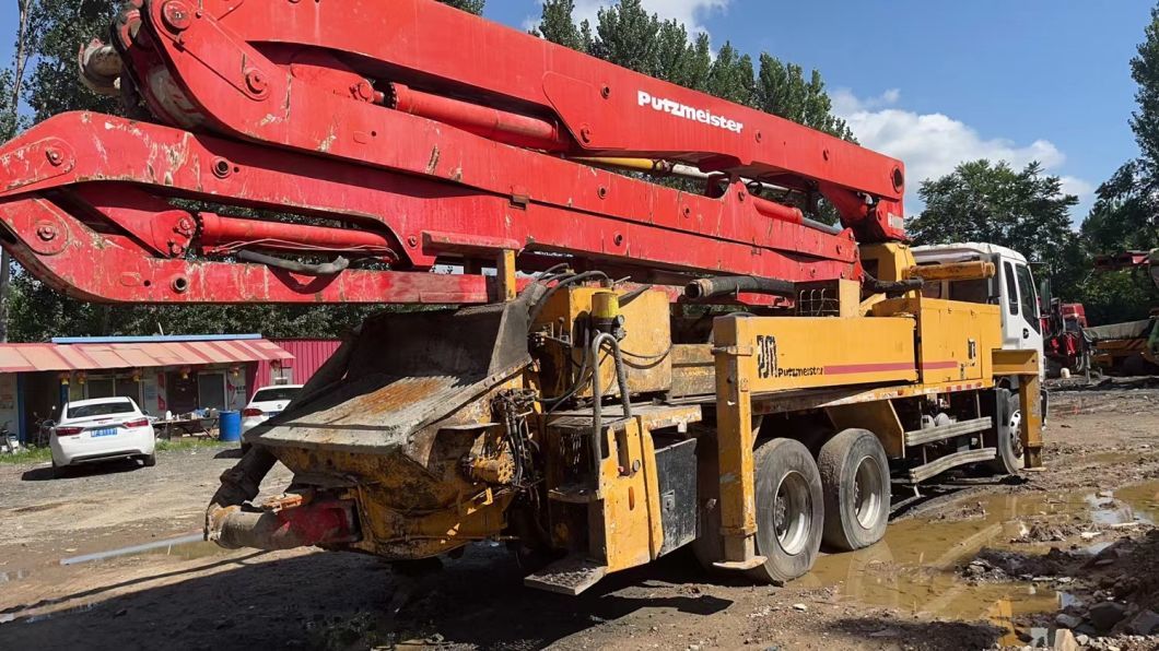 Putzmeister Concrete Pump on Benz Chassis for Sale 36m 38m