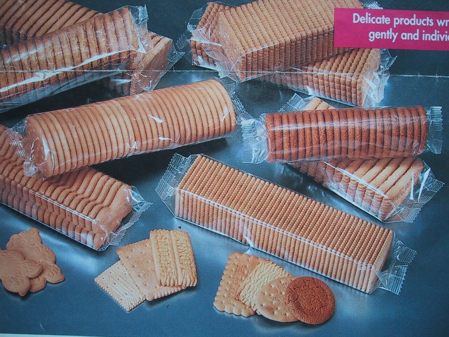 30 To 120Packs/Minute Automatic Packaging Machine For Cookies / Wafer / Biscuit