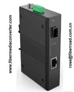Quality Industrial Giga Fiber Media converter -40℃~75℃ , 1×10/100/1000BASE-Tx RJ45 to 1×1000BASE-FX（SFP/1*9) wholesale