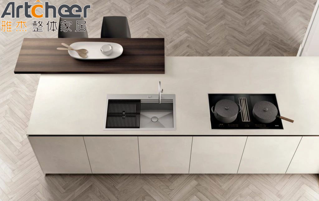 High Gloss Lacquer Wood Door Kitchen Cabinet U Shape Design With Durable Plywood Carcase Material