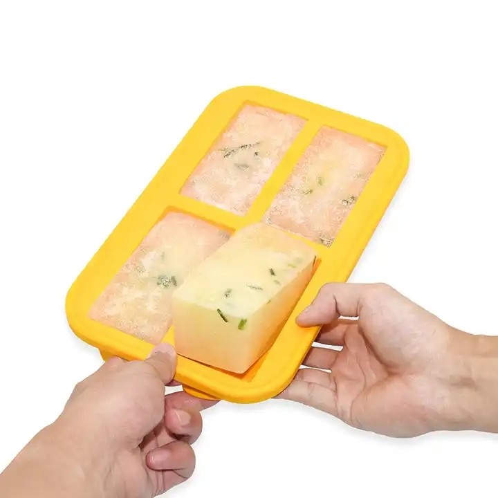 Safe And Convenient Baby Feeding Silicone Baby Food Box Dishwasher Safe BPA Free