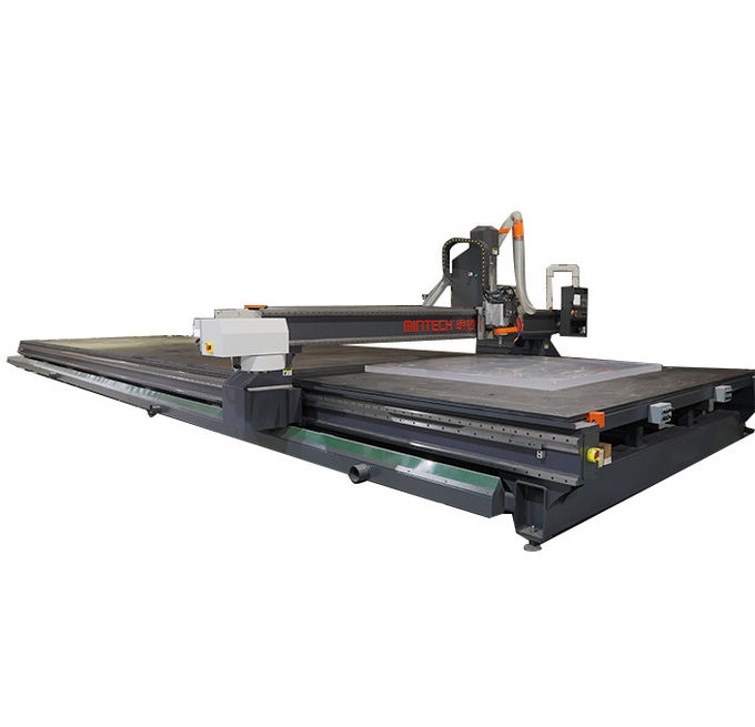 SGS Automatic 380V MDF Board Cutting Machine For Cabinet Door
