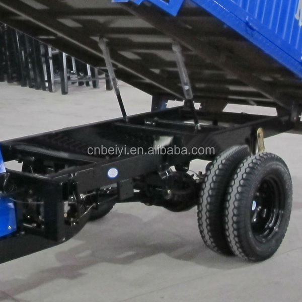 3 Wheeler Motorcycle with 1600L Big Water Tank and 1500kg Loading Capacity Perfect