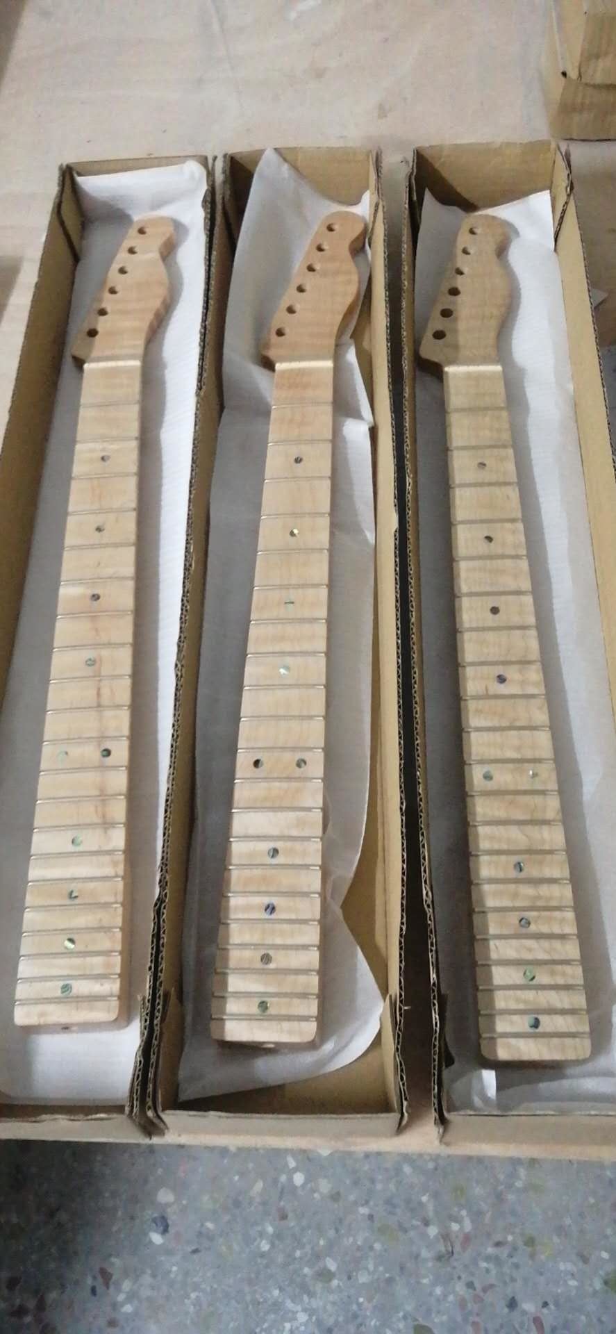 Custom Grand 22 Fret Roasted Maple Electric Guitar Neck for Handmade Tele Guitar Kits Gloss Finished with Bone Nut