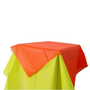 Quality Square Nonwoven Table Cloth Polypropylene Tear Resistant For Hotel wholesale