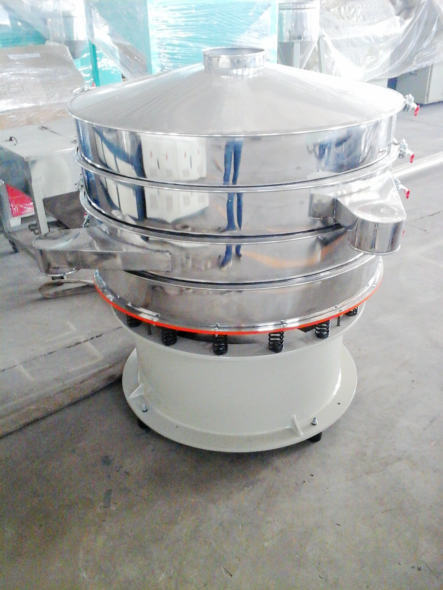 304 Stainless Shaker Vibrating Sieve Machine Durable Small Size For Food Industry