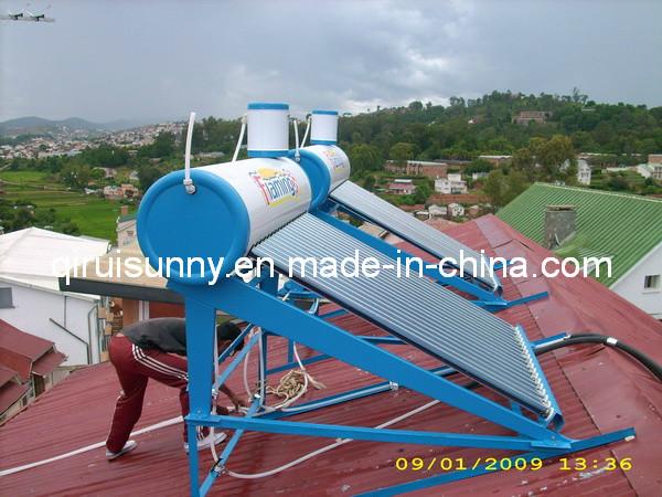 White Roof Top Stainless Steel Interior Vacuum Tube Solar Geyser Water Heater