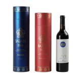 Beverage Wine Bottle Display Box Velvet Pillow Inserted Embossed Hotstamping