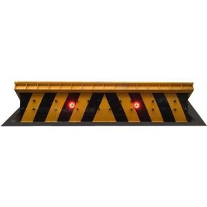 Quality 650mm Height Lifting Hydraulic Road Blocker With LED Lights wholesale