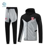 Winter Men Running Sports Clothing Football Kit with Automated Cutting