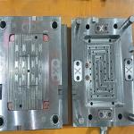 PP Window handle screw Cover Plastic Injection Molding Maker
