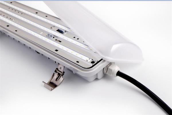18W 23W Tri Proof LED Light With 50,000 Hours Life Span, Dust Proof & IP66 Water
