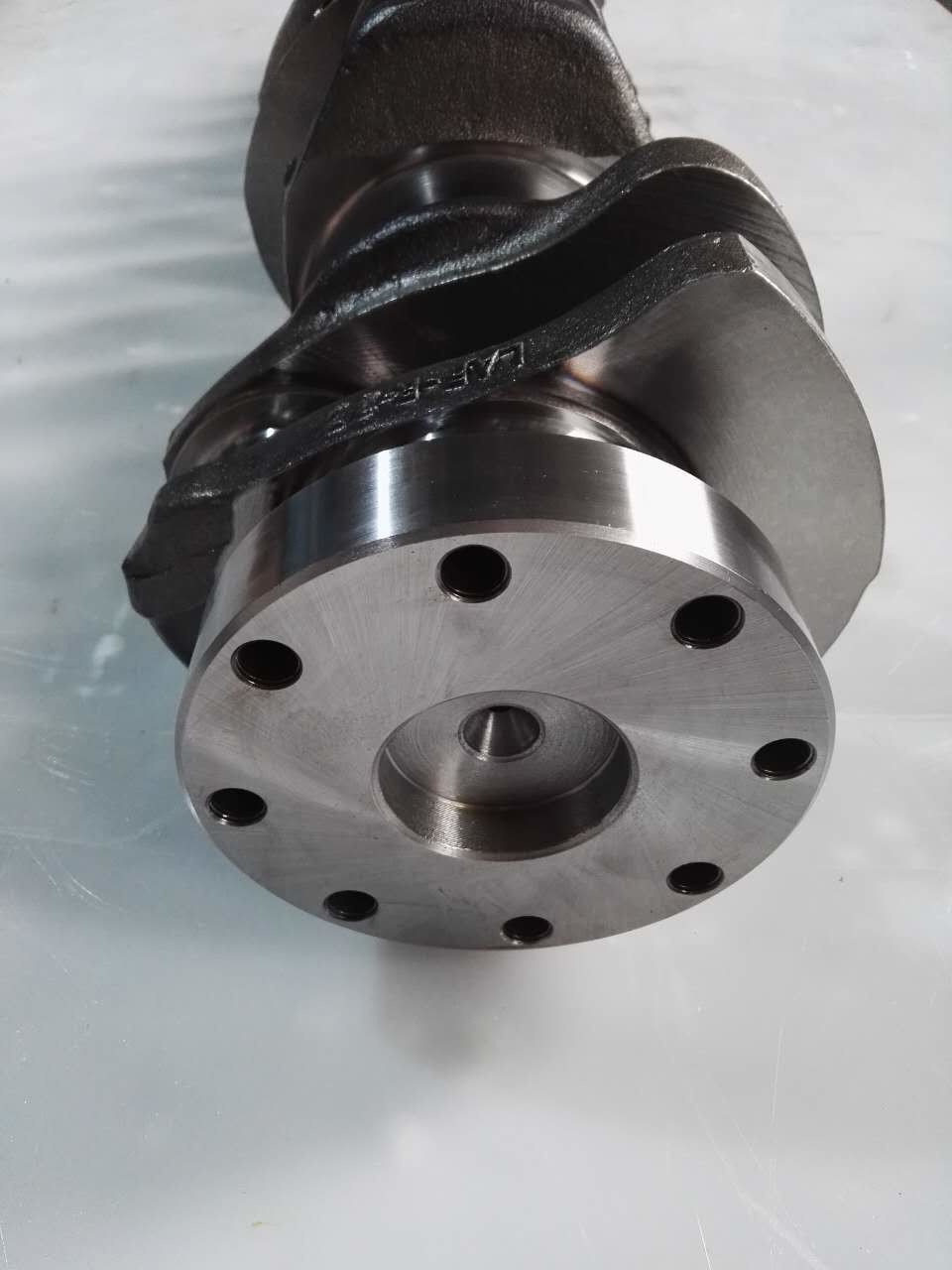 High Quality Manufacturer 3907804 3929037 6BT5.9 6D102 6BT Forged steel Crankshaft For Cummins Excavator Spare Parts