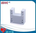 X053C314H01 White Mitsubishi EDM Parts Ceramic Isolator Plate M306