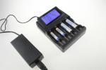 Professional 4 Bay Battery Charger DC 12V/2A With 2 Colors LED Light Indicator