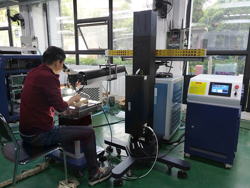 FDA 380V Mould Laser Welding Machine With Crane Arm