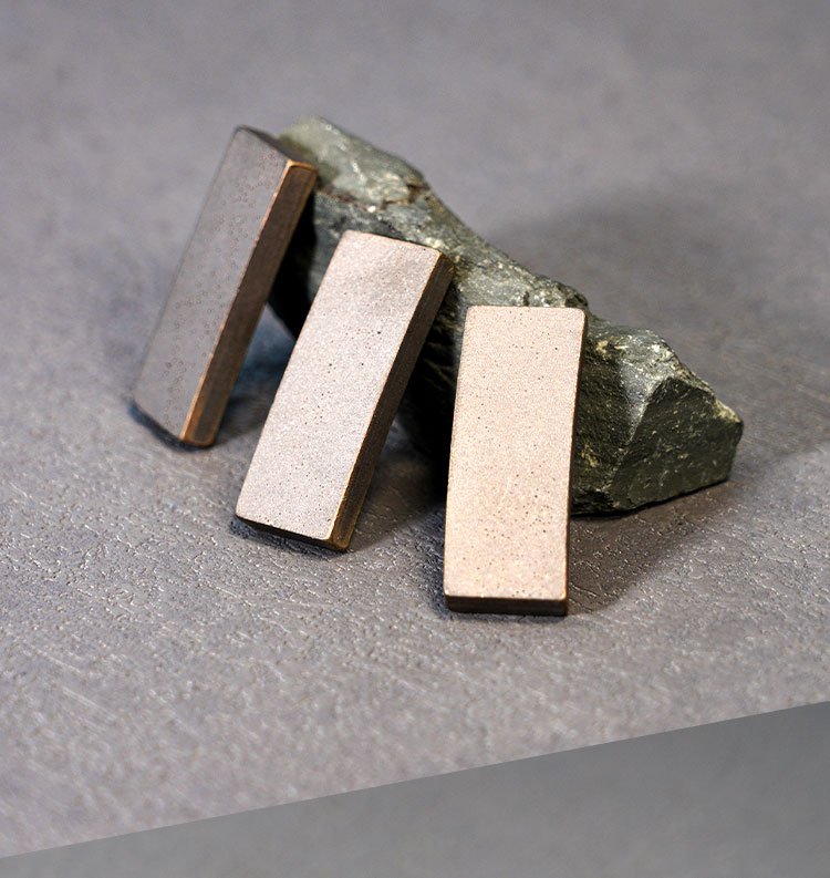 Diamond Sintered Saw Blade Segments for Stone Welding Machine Customized Support ODM