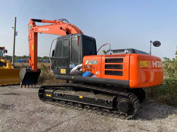Hitachi ZX200 Excavator 20ton Hydraulic Excavator for Environmentally Friendly