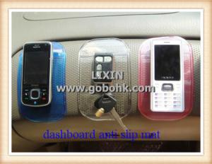 Quality PVC Dispensing Machine /soft pvc automatic dispensing machine for anti slip pad 12 colors wholesale