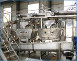 Automatic Complete Fruit Juice Production Line 2000KG With Gearbox, Motor