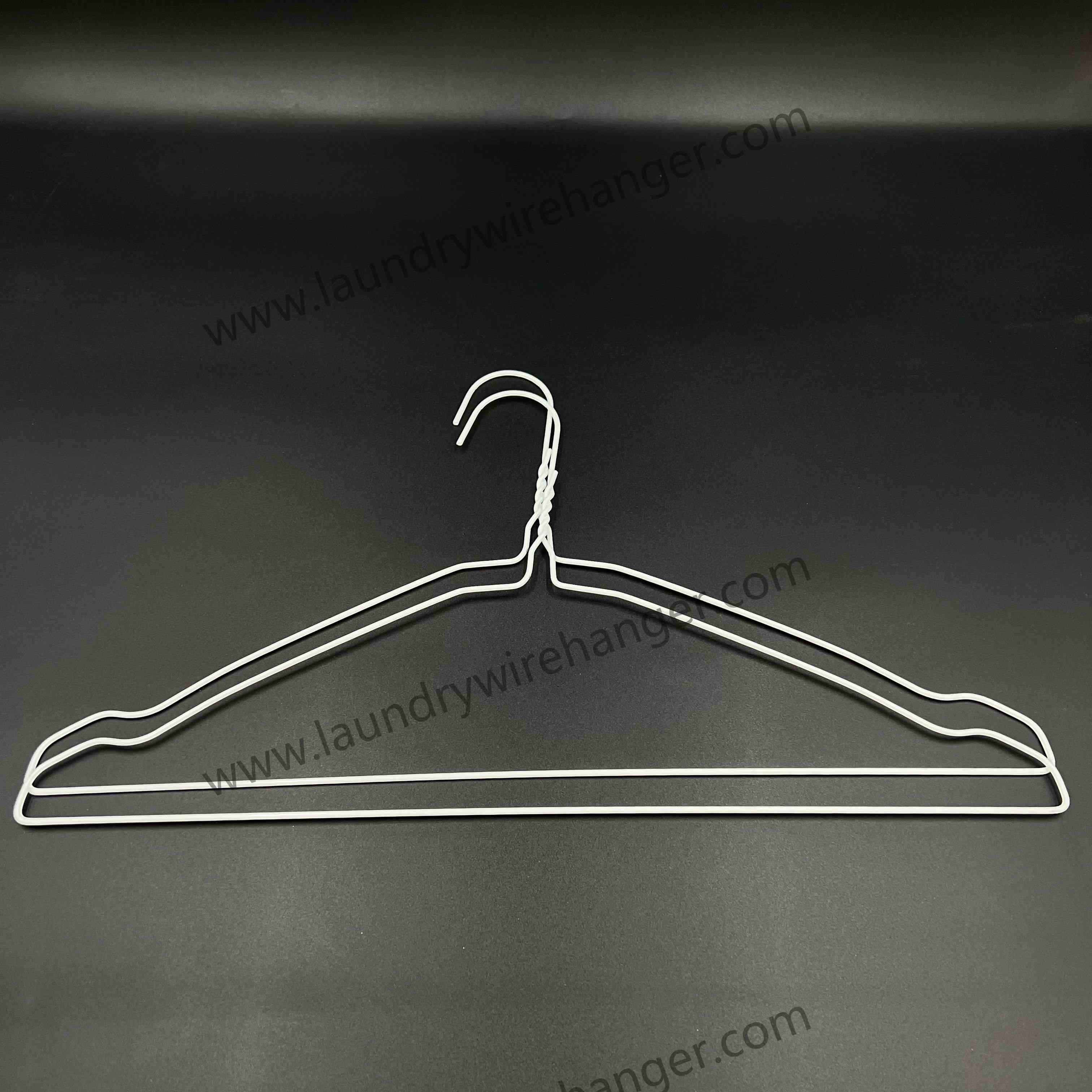18inch Disposable Dry Cleaner Hanger For Dry Cleaning Shop