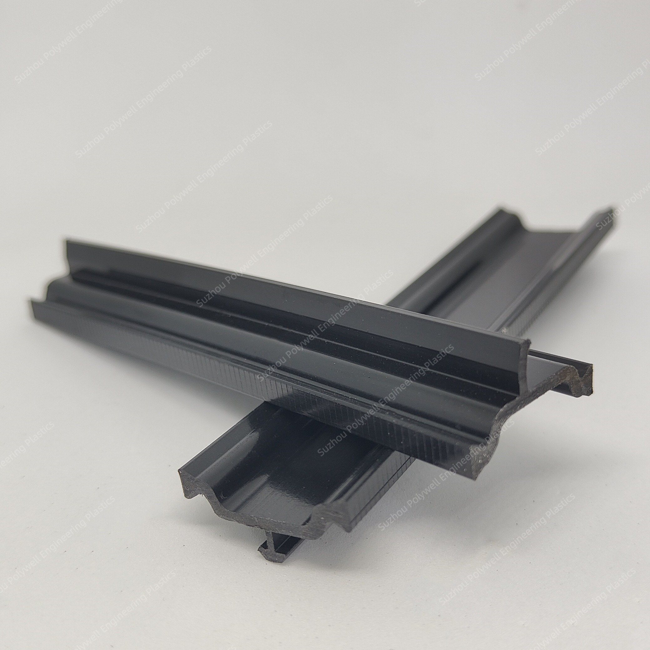 Customized Shape Polyamide PA66 GF25 Thermal Break Strip for Doors and Windows